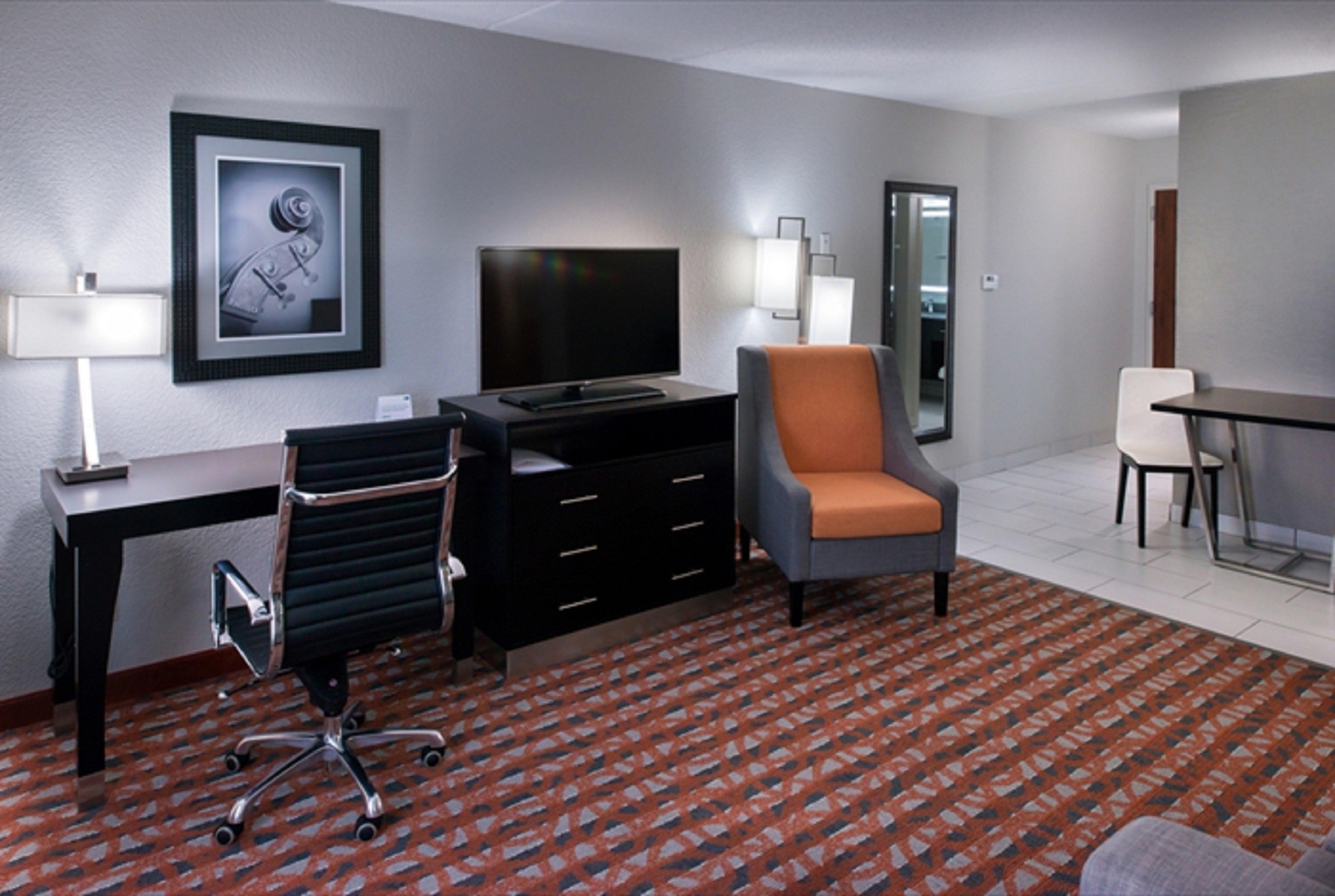 Holiday Inn Express & Suites Nashville Southeast - Antioch By Ihg Eksteriør billede