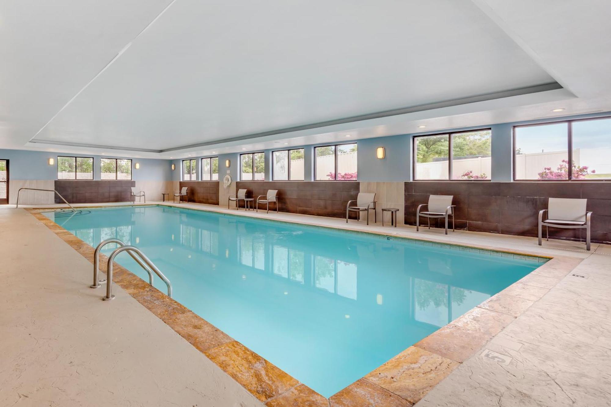 Holiday Inn Express & Suites Nashville Southeast - Antioch By Ihg Eksteriør billede