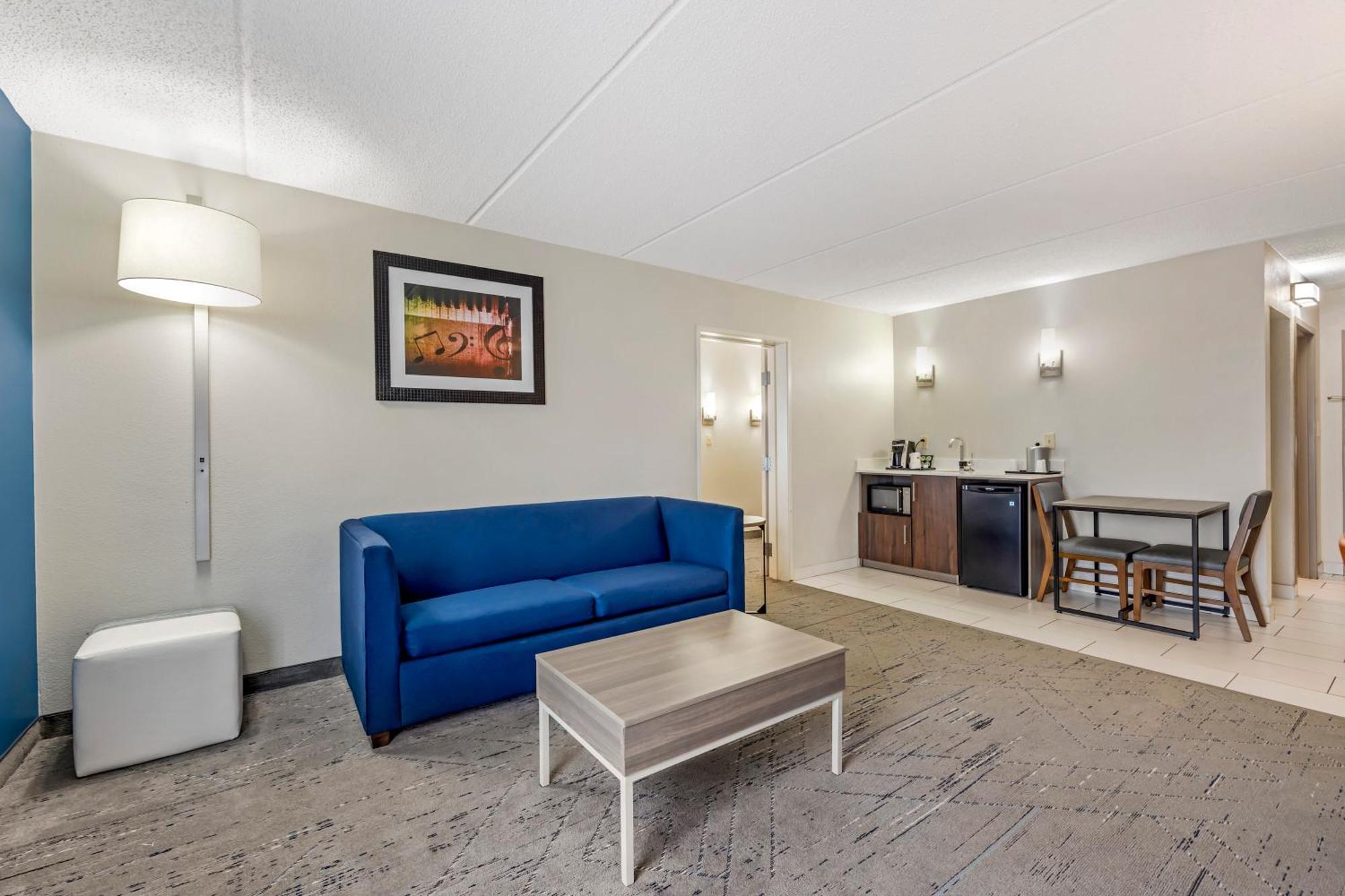 Holiday Inn Express & Suites Nashville Southeast - Antioch By Ihg Eksteriør billede